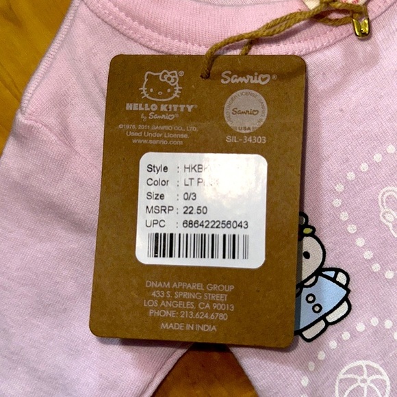 💝 Hello Kitty Onesie - Brand New with Tags - Picture 7 of 9